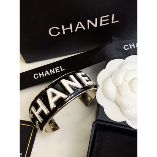 CHANEL Chanel Bracelet 2023SS Finished with a unique impression CHANEL Chanel Bracelet 2023SS Finished with a unique impression