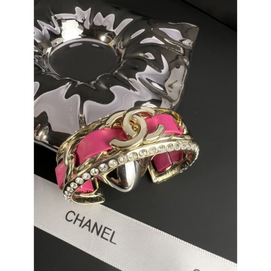 CHANEL Chanel bracelet 2023SS casualness is too strong CHANEL Chanel bracelet 2023SS casualness is too strong