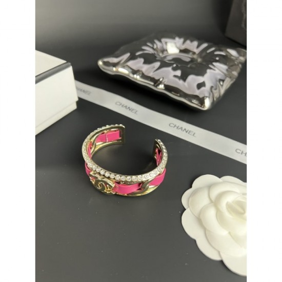 CHANEL Chanel bracelet 2023SS casualness is too strong CHANEL Chanel bracelet 2023SS casualness is too strong