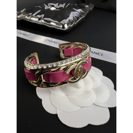 CHANEL Chanel bracelet 2023SS casualness is too strong CHANEL Chanel bracelet 2023SS casualness is too strong