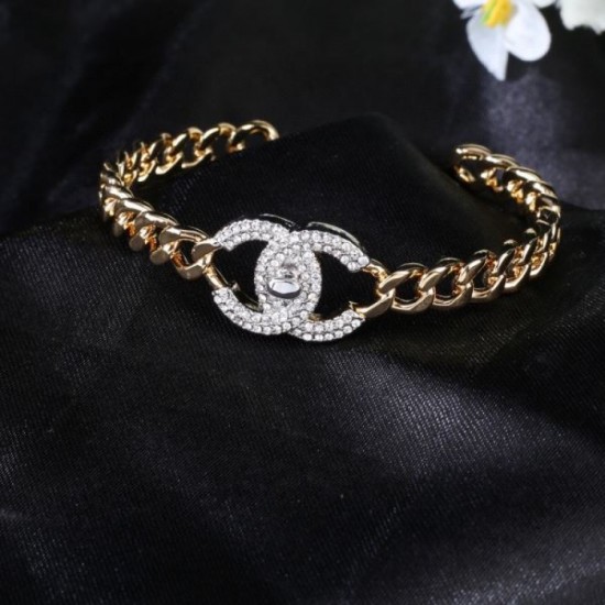 2023FW Bracelet CHANEL New Casual Coordination 2023FW Bracelet CHANEL New Casual Coordination