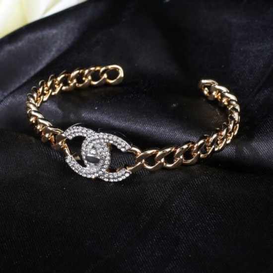 2023FW Bracelet CHANEL New Casual Coordination 2023FW Bracelet CHANEL New Casual Coordination