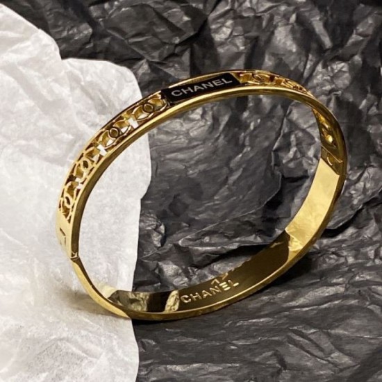 2023FW Bracelet CHANEL CHANEL Featured Autumn Items You Can't Miss 2023FW Bracelet CHANEL CHANEL Featured Autumn Items You Can't Miss