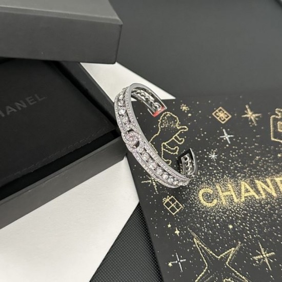2023FW Bracelet CHANEL Get it at new Chanel sale price 2023FW Bracelet CHANEL Get it at new Chanel sale price