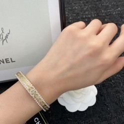CHANEL This winter's favorite style 2023FW bracelet