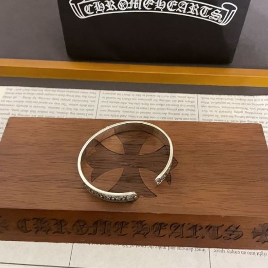 2023FW Bracelet CHROME HEARTS Limited Design 2023FW Bracelet CHROME HEARTS Limited Design