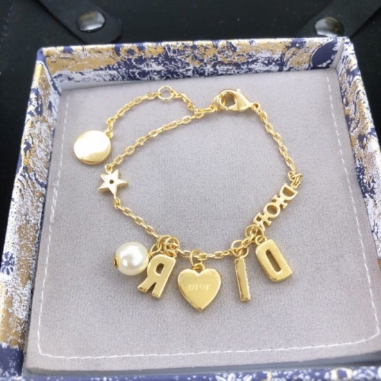 2023SS Bracelet Favorite Classy DIOR Dior 2023SS Bracelet Favorite Classy DIOR Dior