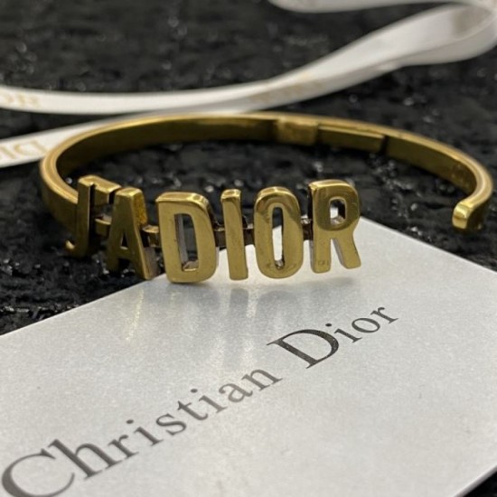 DIOR Dior Eye-catching - distinctive design 2023FW bracelet DIOR Dior Eye-catching - distinctive design 2023FW bracelet