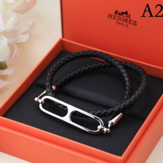 2023SS Bracelet Domestic Rare! Very popular HERMES Hermes 2023SS Bracelet Domestic Rare! Very popular HERMES Hermes