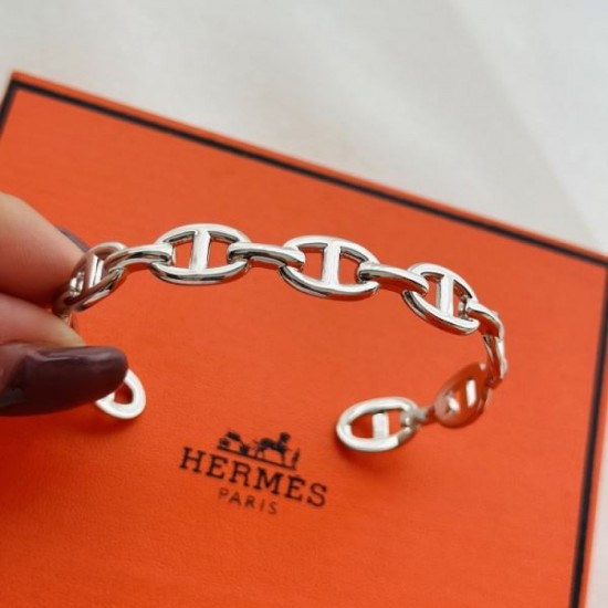 HERMES HERMES