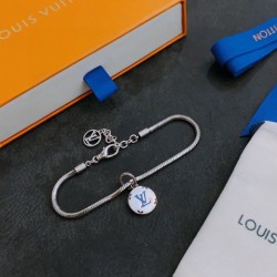2023SS Bracelet Absolutely Wanted New Item LOUIS VUITTON Louis Vuitton