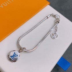 2023SS Bracelet Absolutely Wanted New Item LOUIS VUITTON Louis Vuitton