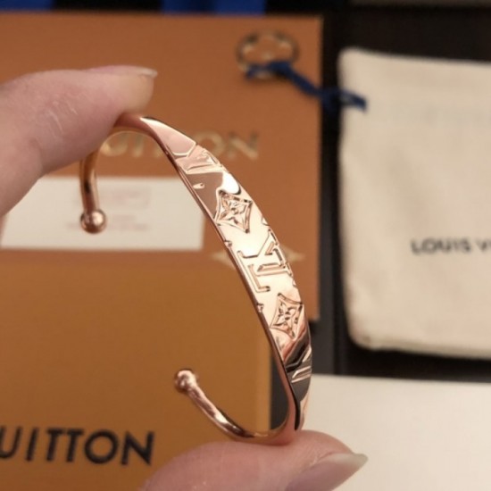2023SS bracelet mature texture LOUIS VUITTON Louis Vuitton 2023SS bracelet mature texture LOUIS VUITTON Louis Vuitton