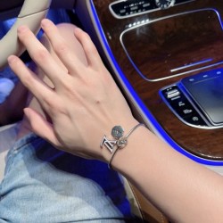 LOUIS VUITTON Louis Vuitton bracelet 2023SS latest work prompt