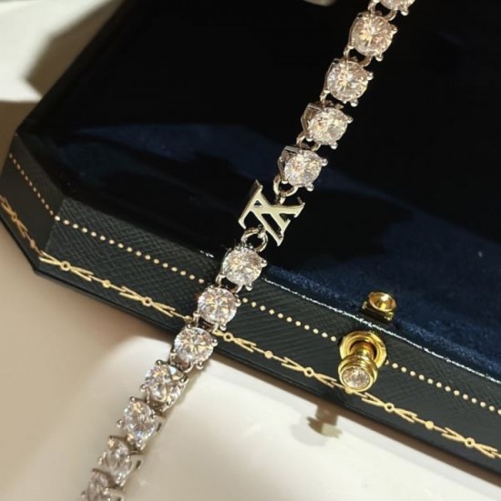 2023FW Bracelet LOUIS VUITTON Louis Vuitton loose feel 2023FW Bracelet LOUIS VUITTON Louis Vuitton loose feel