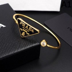 2023FW Bracelet PRADA Prada goes well and is definitely recommended