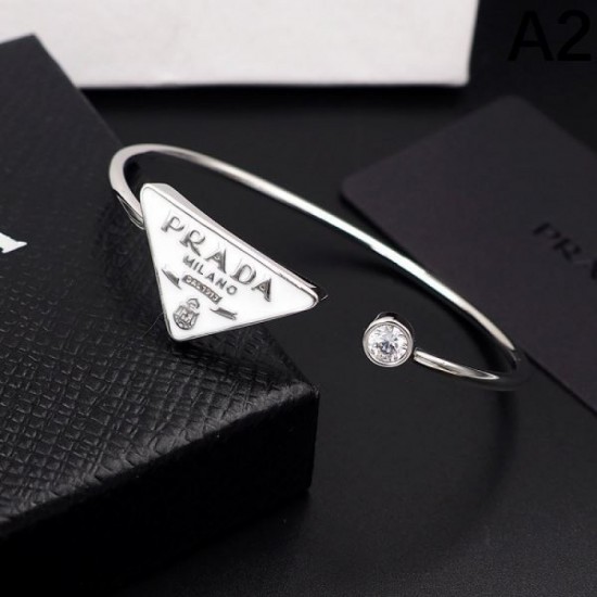 2023FW Bracelet PRADA Prada goes well and is definitely recommended 2023FW Bracelet PRADA Prada goes well and is definitely recommended