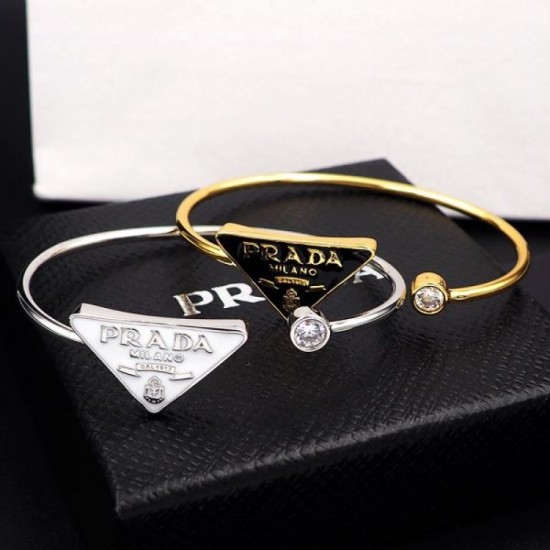 2023FW Bracelet PRADA Prada goes well and is definitely recommended 2023FW Bracelet PRADA Prada goes well and is definitely recommended