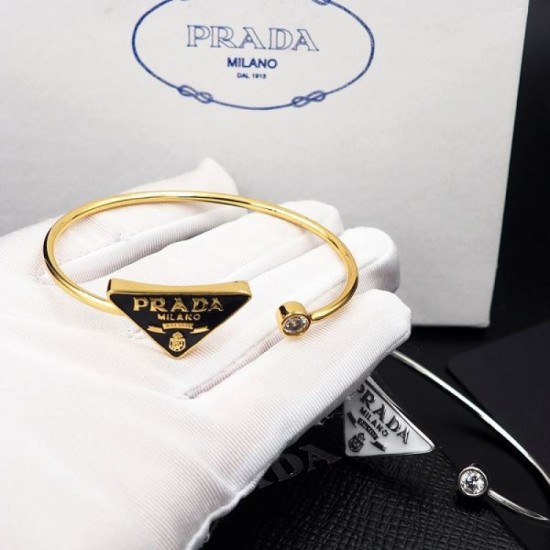 2023FW Bracelet PRADA Prada goes well and is definitely recommended 2023FW Bracelet PRADA Prada goes well and is definitely recommended