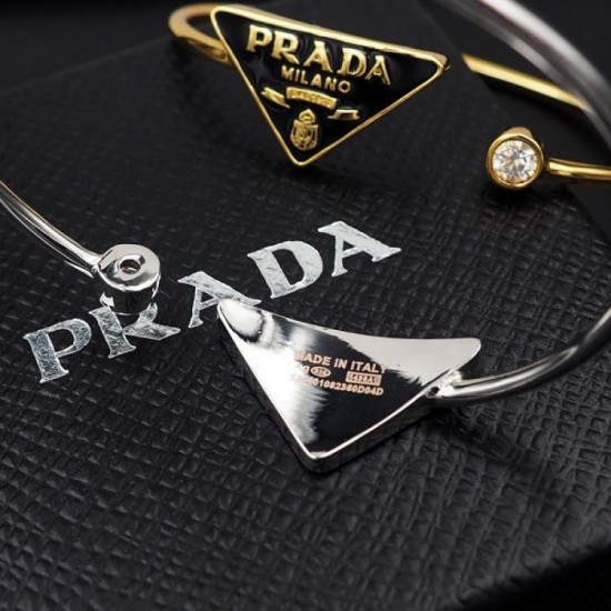 2023FW Bracelet PRADA Prada goes well and is definitely recommended 2023FW Bracelet PRADA Prada goes well and is definitely recommended