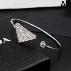 2023FW Bracelet PRADA This season's brand