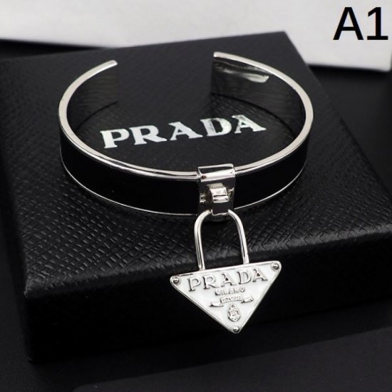 2023FW Bracelet PRADA Prada Last Autumn/Winter Collection 2023FW Bracelet PRADA Prada Last Autumn/Winter Collection