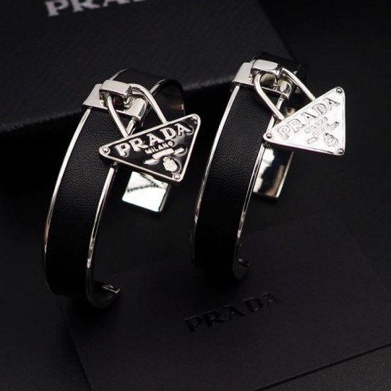 2023FW Bracelet PRADA Prada Last Autumn/Winter Collection 2023FW Bracelet PRADA Prada Last Autumn/Winter Collection