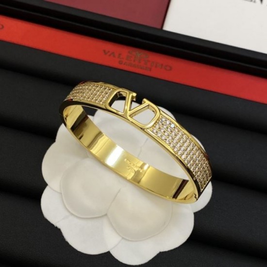 VALENTINO Valentino Not in Japan 2023FW Bracelet VALENTINO Valentino Not in Japan 2023FW Bracelet