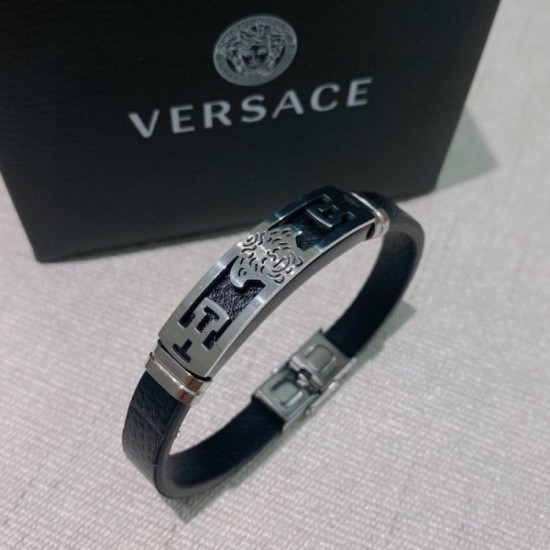 2023SS bracelet Latest love at first sight VERSACE Versace 2023SS bracelet Latest love at first sight VERSACE Versace