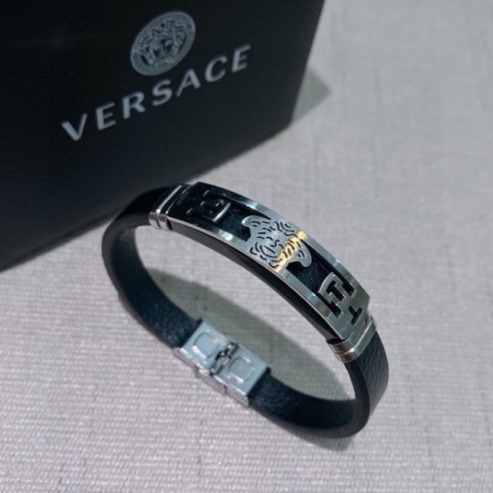 2023SS bracelet Latest love at first sight VERSACE Versace 2023SS bracelet Latest love at first sight VERSACE Versace