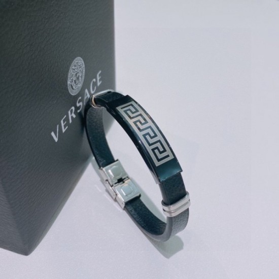 2023SS Bracelet Fashionable must-see VERSACE Versace 2023SS Bracelet Fashionable must-see VERSACE Versace