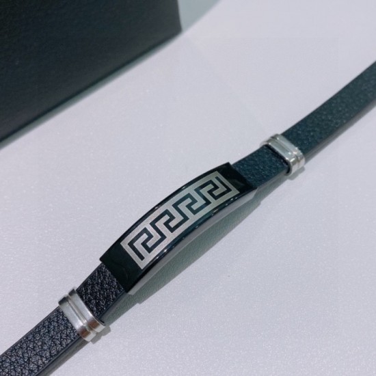2023SS Bracelet Fashionable must-see VERSACE Versace 2023SS Bracelet Fashionable must-see VERSACE Versace