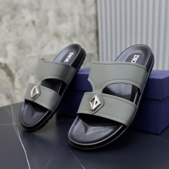 2023SS slippers DIOR Dior to show a cool impression 2023SS slippers DIOR Dior to show a cool impression