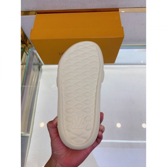 2023SS attention degree LOUIS VUITTON Louis Vuitton sandals 2023SS attention degree LOUIS VUITTON Louis Vuitton sandals