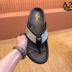 Spring Summer Trend 2023SS Slippers VALENTINO Valentino