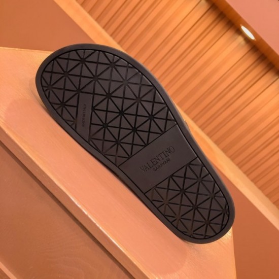 Popular item 2023SS slippers VALENTINO Valentino Popular item 2023SS slippers VALENTINO Valentino