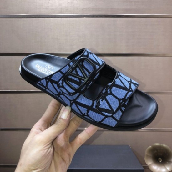 Japan Limited Model 2023FW Slippers VALENTINO Valentino Japan Limited Model 2023FW Slippers VALENTINO Valentino