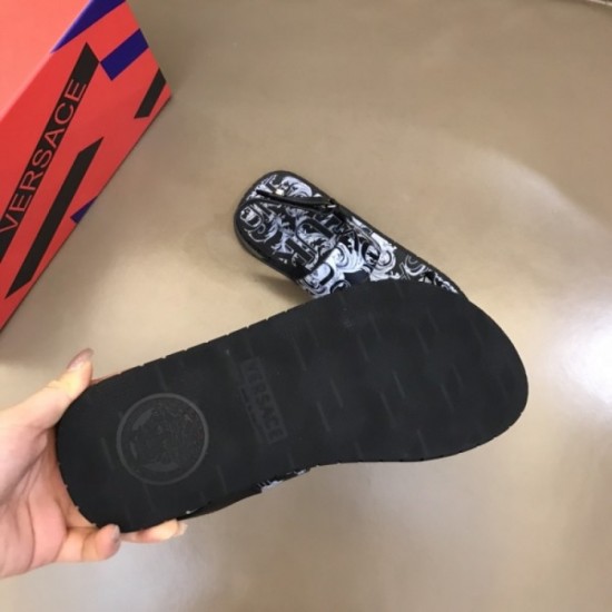 Mature texture 2023SS slippers VERSACE Versace Mature texture 2023SS slippers VERSACE Versace