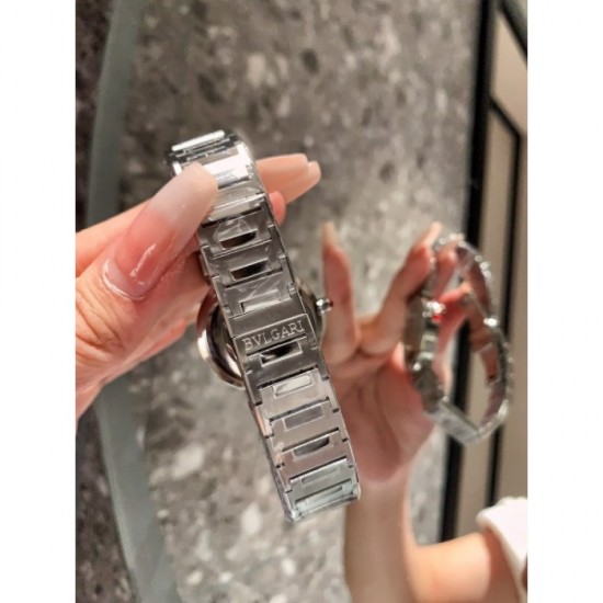 2023SS Clock Watch The cutting edge of fashion! BVLGARI Bvlgari 2023SS Clock Watch The cutting edge of fashion! BVLGARI Bvlgari