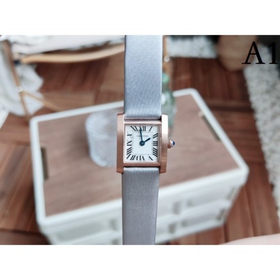 2023SS clock watch CARTIER Cartier which enlivens a summer feeling 2023SS clock watch CARTIER Cartier which enlivens a summer feeling