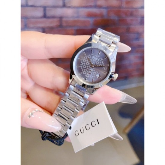 2023SS watch watch Perfect for summer outings GUCCI Gucci 2023SS watch watch Perfect for summer outings GUCCI Gucci