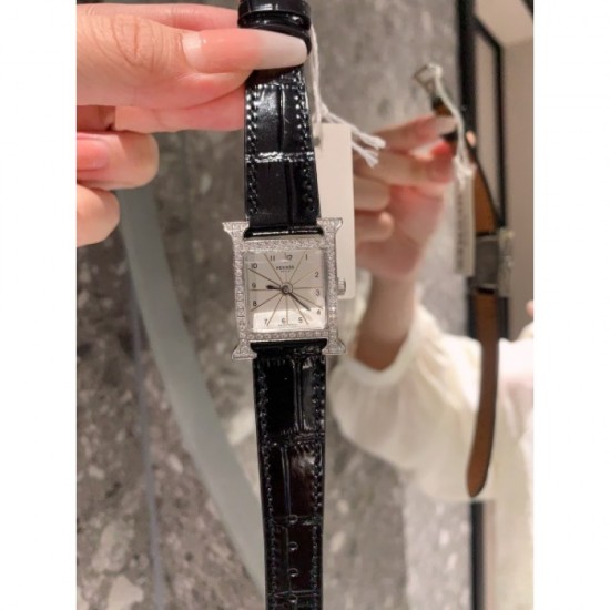 2023SS Clock Watch Summer new works that will make you crazy HERMES Hermes 2023SS Clock Watch Summer new works that will make you crazy HERMES Hermes