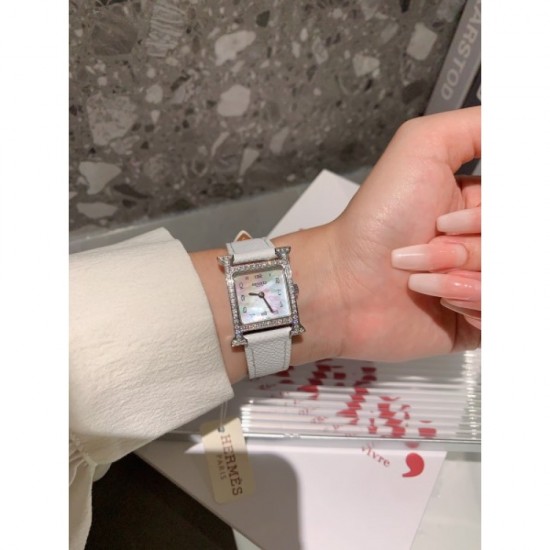 2023SS watch watch HERMES HERMES which celebrities and celebrities use habitually 2023SS watch watch HERMES HERMES which celebrities and celebrities use habitually