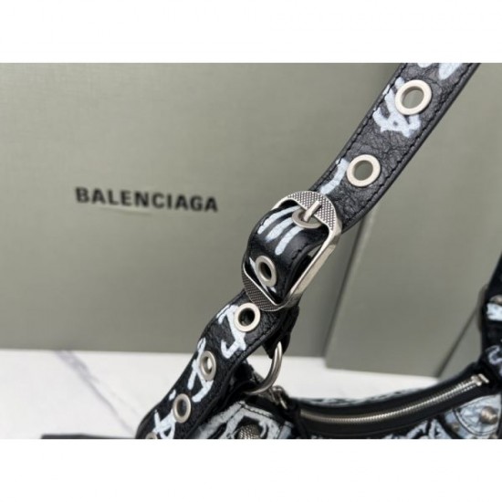 BALENCIAGA Tote bag 2023FW This season's must-have item BALENCIAGA Tote bag 2023FW This season's must-have item