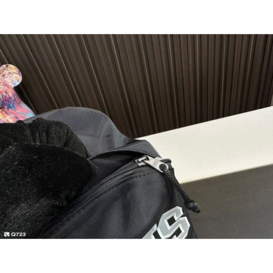 BALENCIAGA Balenciaga backpack 2023FW hottest first come, first served BALENCIAGA Balenciaga backpack 2023FW hottest first come, first served