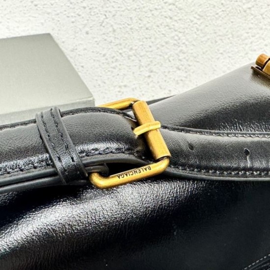 BALENCIAGA Shoulder bag 2023FW Hot attention BALENCIAGA Shoulder bag 2023FW Hot attention