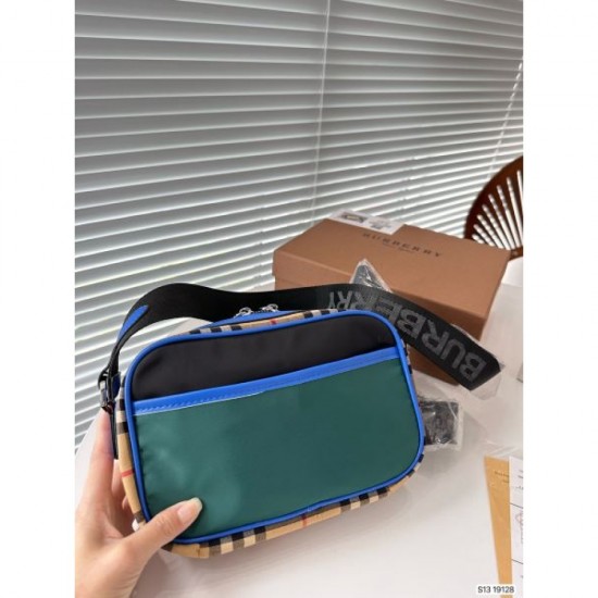 BURBERRY Burberry Shoulder Bag 2023FW Miracle at VIP Sale BURBERRY Burberry Shoulder Bag 2023FW Miracle at VIP Sale