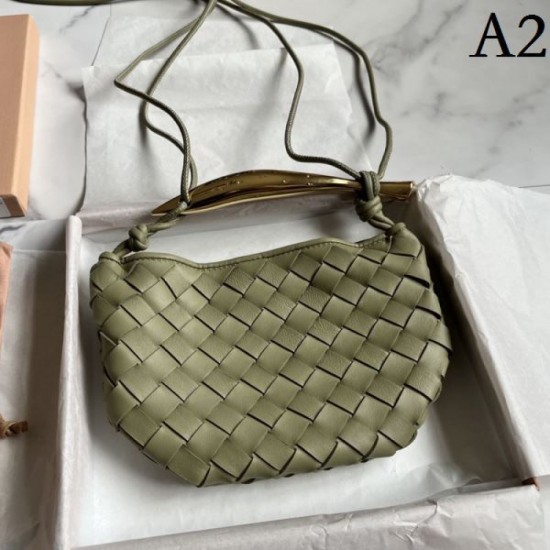 BOTTEGA VENETA Bottega Veneta Shoulder Bag 2023FW VIP Sale BOTTEGA VENETA Bottega Veneta Shoulder Bag 2023FW VIP Sale