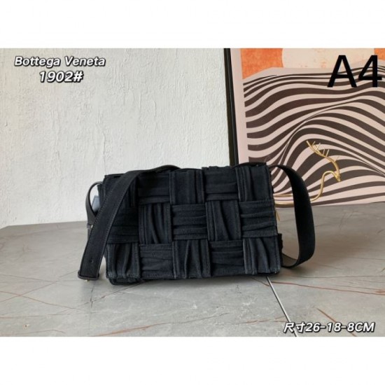 BOTTEGA VENETA Bottega Veneta Shoulder Bag 2023FW Very Popular BOTTEGA VENETA Bottega Veneta Shoulder Bag 2023FW Very Popular