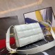 BOTTEGA VENETA Bottega Veneta Shoulder Bag 2023FW Trend Information BOTTEGA VENETA Bottega Veneta Shoulder Bag 2023FW Trend Information